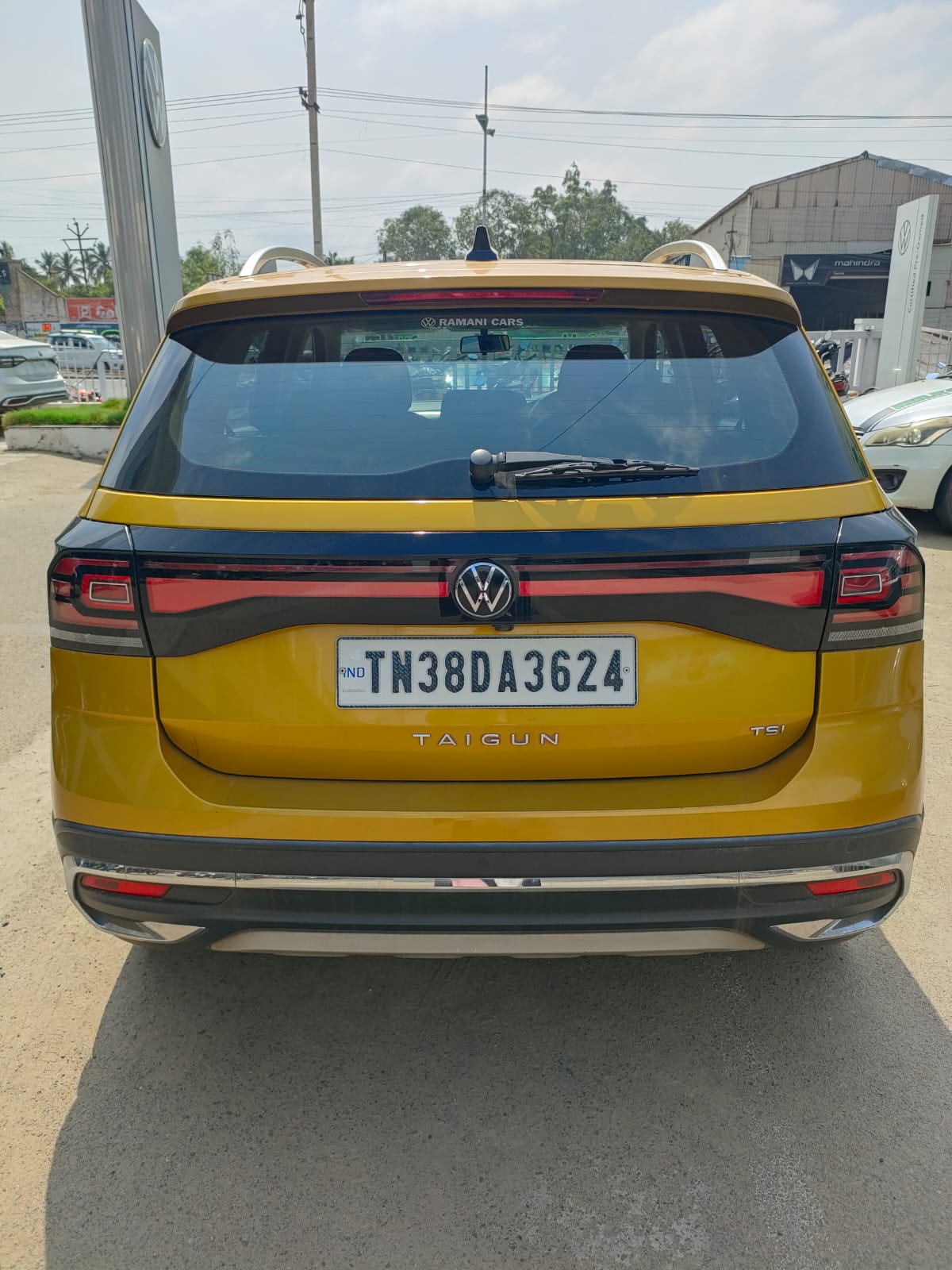 Volkswagen Taigun(2021-2023) Highline 1.0 Tsi At